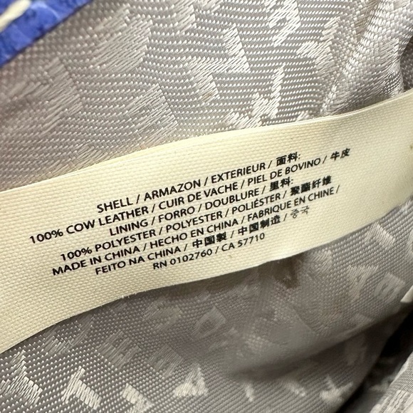 Kate Spade Wellesley Small Fynn Cross Body Bag - Picture 13 of 13